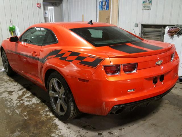 2G1FK1EJ8B9116947 - 2011 CHEVROLET CAMARO 2SS ORANGE photo 3