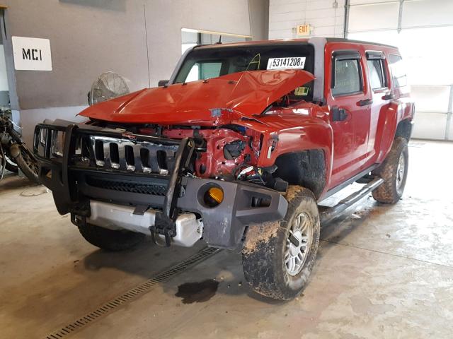 5GTEN13E588168646 - 2008 HUMMER H3 RED photo 2