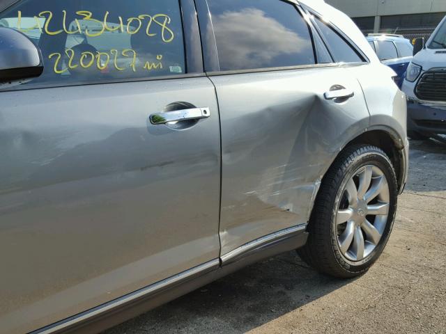 JNRAS08W54X222070 - 2004 INFINITI FX35 GRAY photo 9