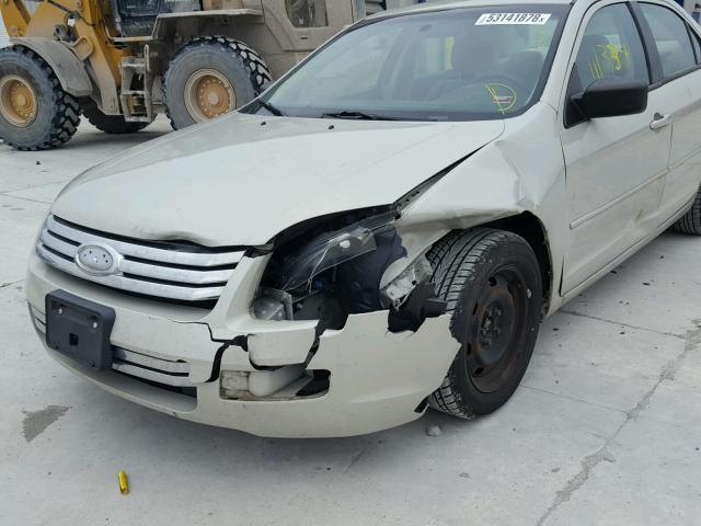 3FAHP06Z18R179736 - 2008 FORD FUSION S SILVER photo 9