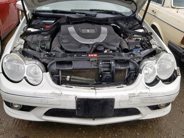 WDBTK72F97T079757 - 2007 MERCEDES-BENZ CLK 550 WHITE photo 7