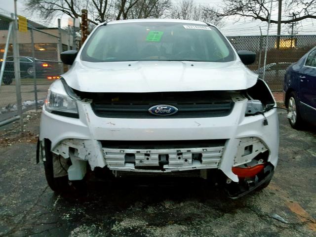 1FMCU0F74FUA89820 - 2015 FORD ESCAPE S WHITE photo 9