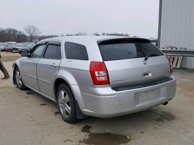 2D4FV47V07H749751 - 2007 DODGE MAGNUM SXT SILVER photo 3