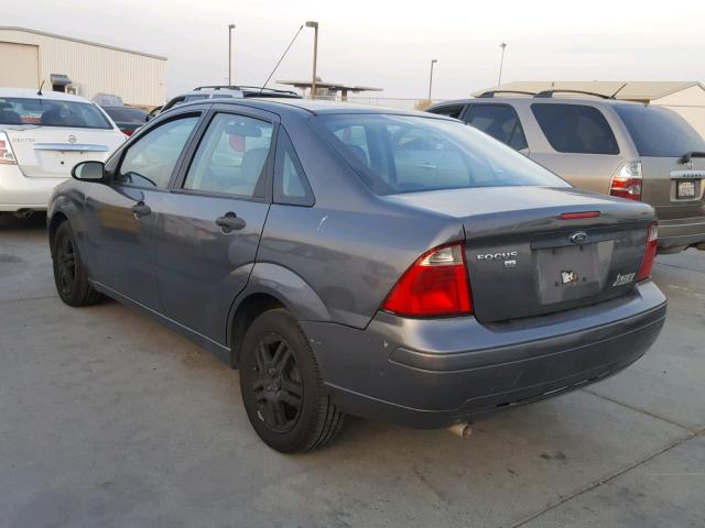 1FAFP34N57W247654 - 2007 FORD FOCUS ZX4 GRAY photo 3