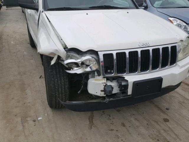 1J8HS58N75C619056 - 2005 JEEP GRAND CHER WHITE photo 9