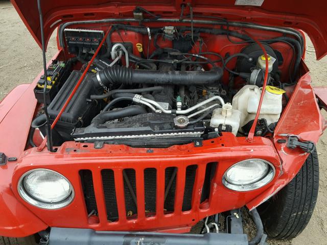 1J4FA39S75P355091 - 2005 JEEP WRANGLER X RED photo 7