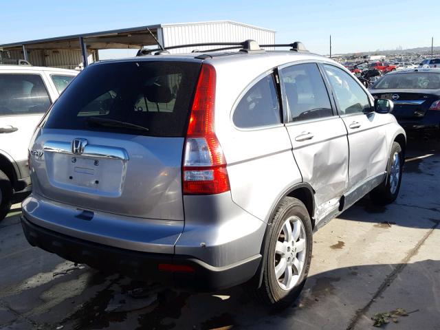 JHLRE38758C019314 - 2008 HONDA CR-V EXL SILVER photo 4