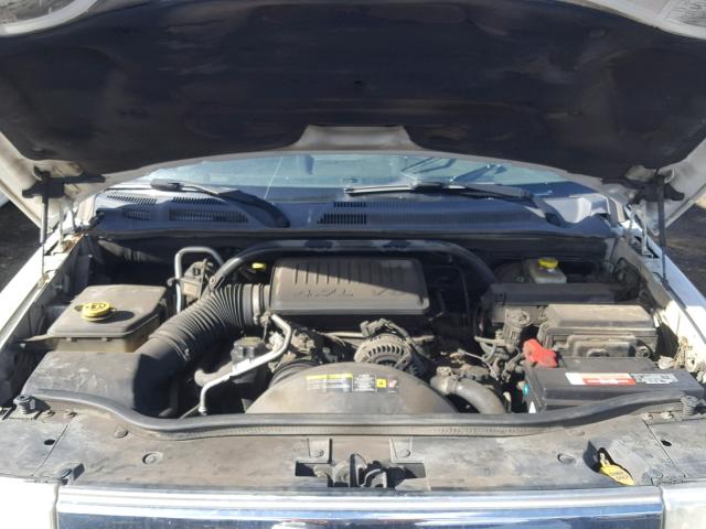 1J8HG58N36C295784 - 2006 JEEP COMMANDER WHITE photo 7