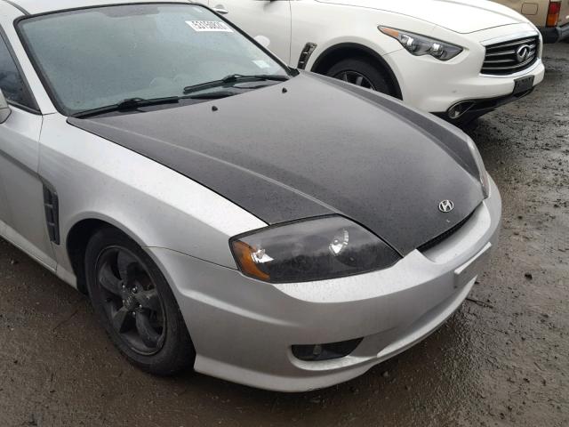 KMHHM65D26U226401 - 2006 HYUNDAI TIBURON GS SILVER photo 9