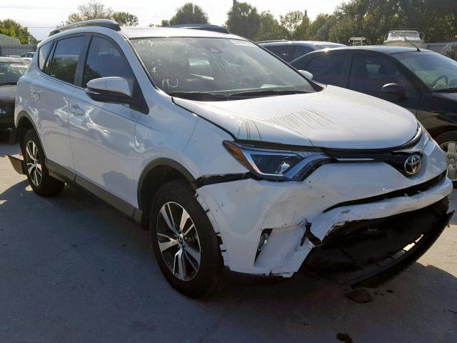 JTMRFREV5HD212640 - 2017 TOYOTA RAV4 XLE WHITE photo 1