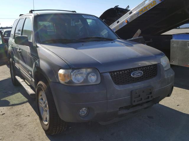 1FMCU95H55KC30287 - 2005 FORD ESCAPE HEV GRAY photo 1