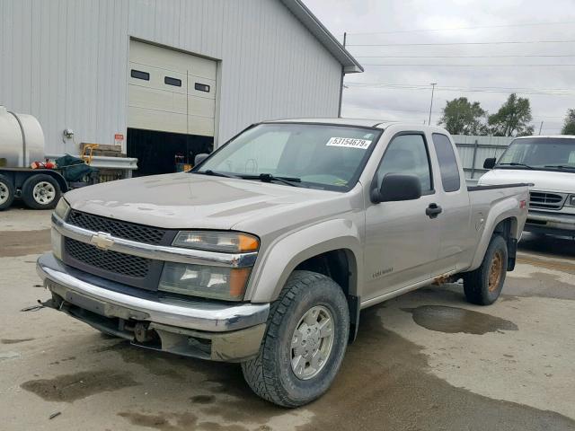 1GCDT196058189781 - 2005 CHEVROLET COLORADO SILVER photo 2