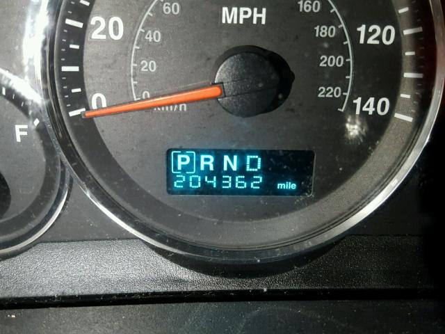 1J8HH48N76C212655 - 2006 JEEP COMMANDER RED photo 8