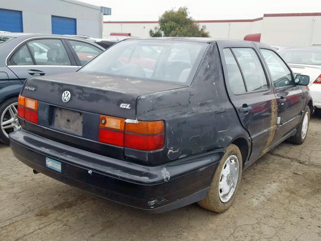 3VWRA81H0TM057689 - 1996 VOLKSWAGEN JETTA GL BLACK photo 4