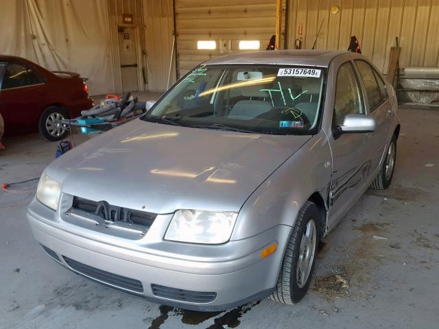 3VWSC29M0YM145143 - 2000 VOLKSWAGEN JETTA GLS SILVER photo 2