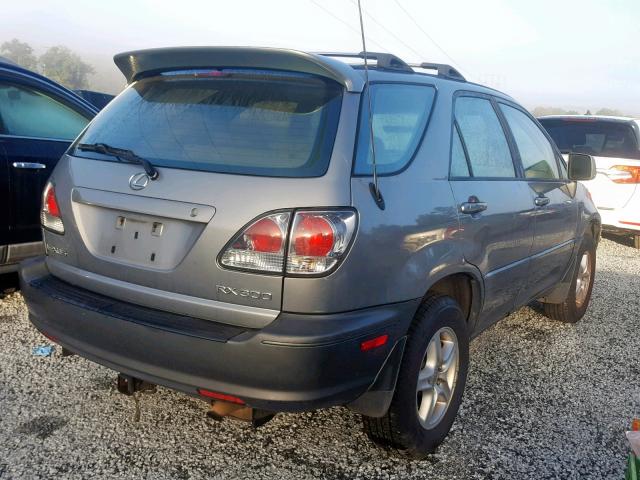 JTJGF10U610105551 - 2001 LEXUS RX 300 GRAY photo 4