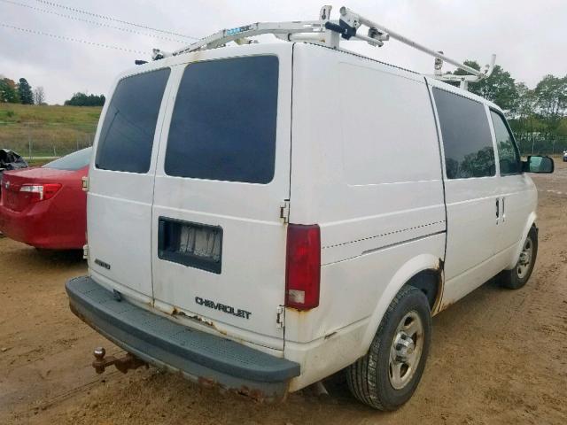 1GCDM19X45B102232 - 2005 CHEVROLET ASTRO WHITE photo 4