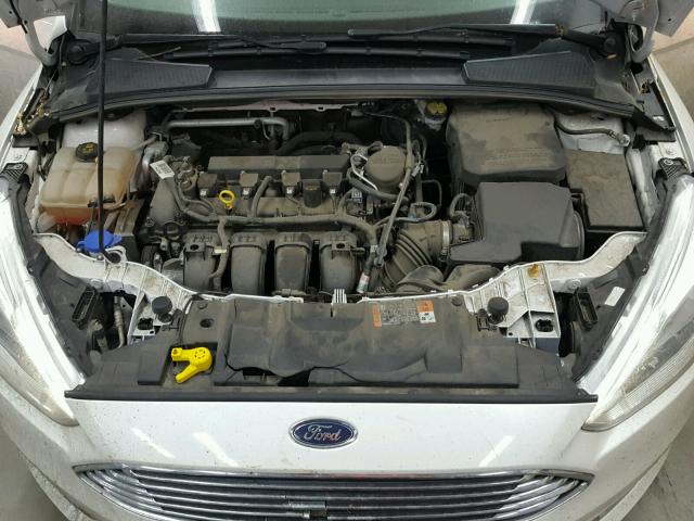 1FADP3N26FL358760 - 2015 FORD FOCUS TITA WHITE photo 7