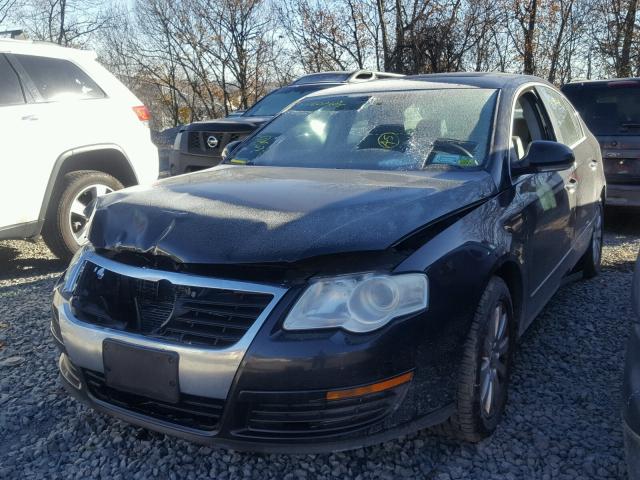 WVWJK73C38P124926 - 2008 VOLKSWAGEN PASSAT TUR BLACK photo 2