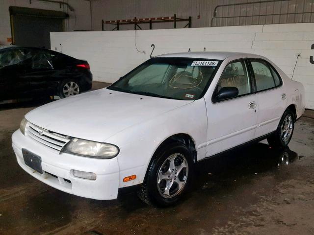 1N4BU31D4SC245942 - 1995 NISSAN ALTIMA XE WHITE photo 2