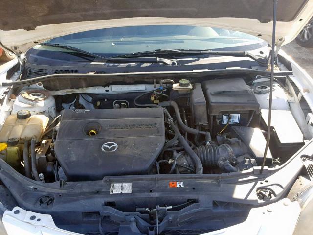 JM1BK323681148770 - 2008 MAZDA 3 S WHITE photo 7