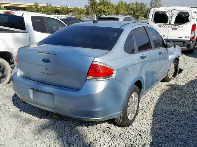 1FAHP34N18W232319 - 2008 FORD FOCUS S/SE BLUE photo 4