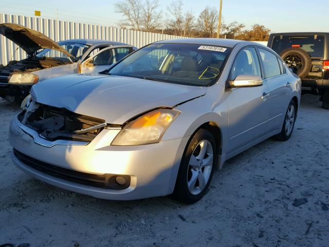 1N4BL21E77C151101 - 2007 NISSAN ALTIMA 3.5 SILVER photo 2