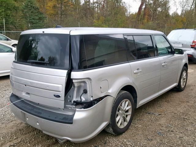 2FMGK5B8XKBA13893 - 2019 FORD FLEX SE SILVER photo 4