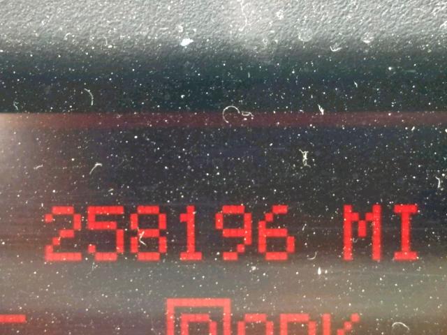 2G2WS522941353030 - 2004 PONTIAC GRAND PRIX GRAY photo 8