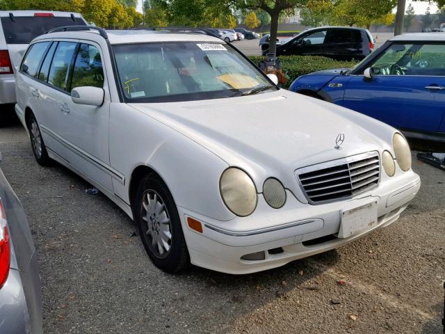 WDBJH65J42X077562 - 2002 MERCEDES-BENZ E 320 WHITE photo 1