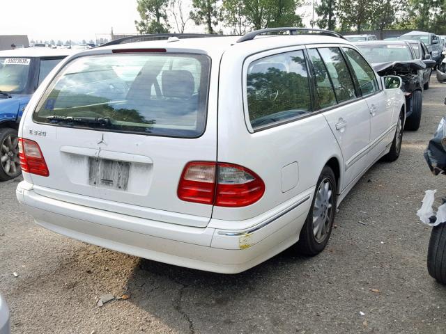 WDBJH65J42X077562 - 2002 MERCEDES-BENZ E 320 WHITE photo 4