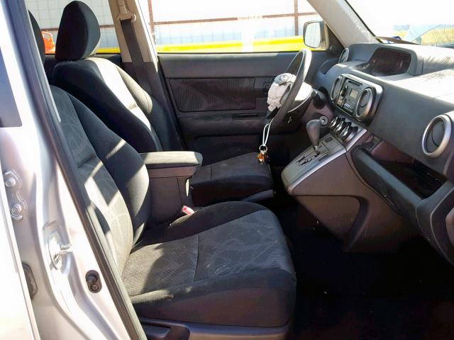 JTLZE4FE5DJ031784 - 2013 TOYOTA SCION XB Күміс фото 5