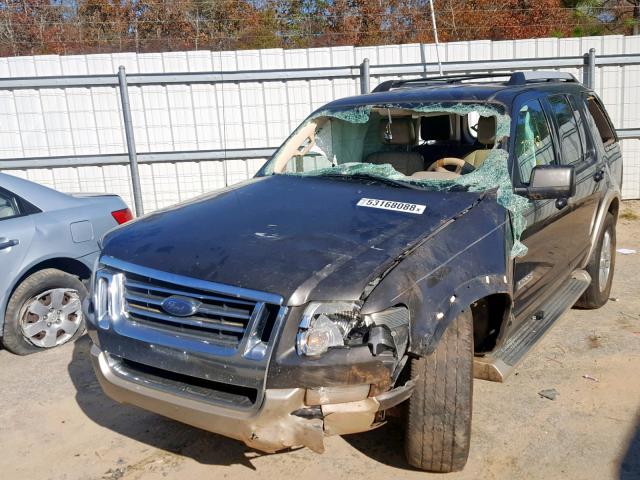 1FMEU64E27UA63585 - 2007 FORD EXPLORER E GRAY photo 2