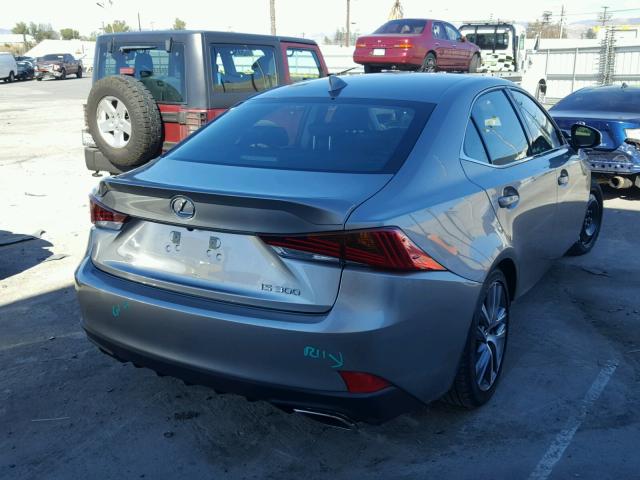 JTHBA1D22J5079147 - 2018 LEXUS IS 200T GRAY photo 4