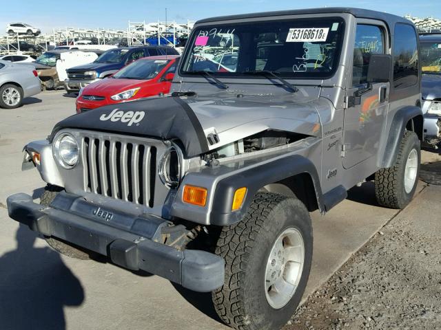 1J4FA49S01P373898 - 2001 JEEP WRANGLER / SILVER photo 2