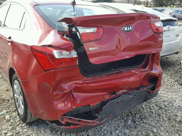 KNADM4A33H6005771 - 2017 KIA RIO LX RED photo 9