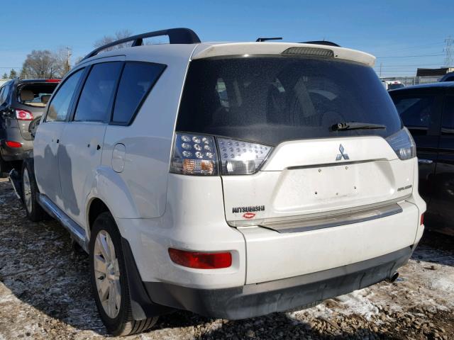 JA4AS3AW7DU008379 - 2013 MITSUBISHI OUTLANDER WHITE photo 3