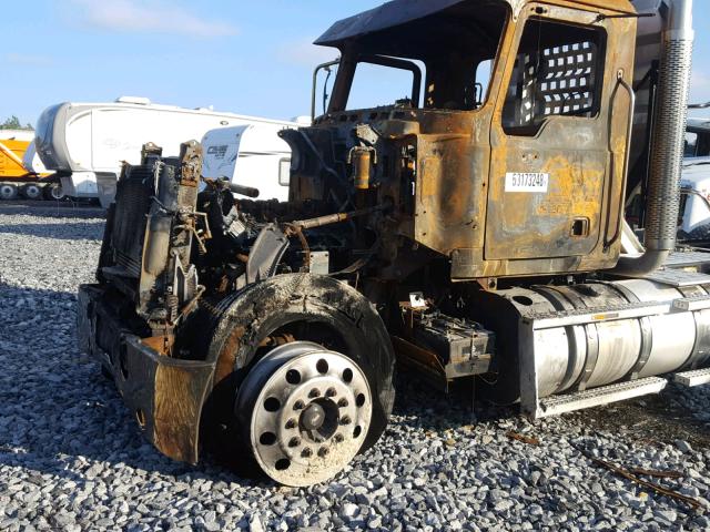 1M1AN07Y3FM018074 - 2015 MACK 600 CHU600 BURN photo 9