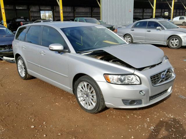 YV1672MW4B2637197 - 2011 VOLVO V50 T5 SILVER photo 1