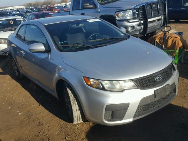 KNAFU6A23B5413681 - 2011 KIA FORTE EX SILVER photo 1