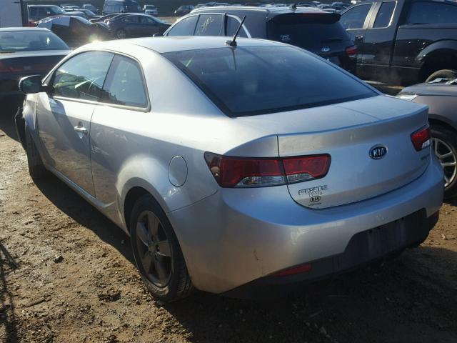 KNAFU6A23B5413681 - 2011 KIA FORTE EX SILVER photo 3