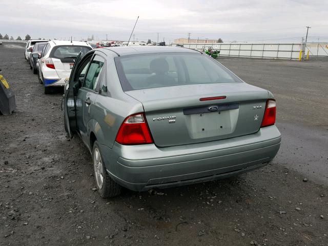 1FAFP34N76W183115 - 2006 FORD FOCUS ZX4 GREEN photo 3