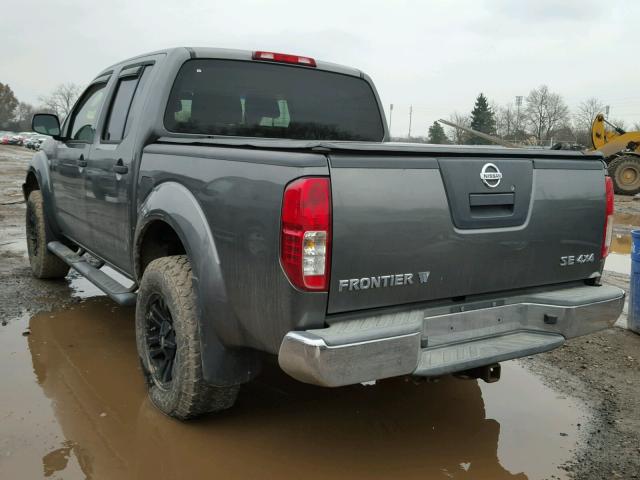 1N6AD07W97C400048 - 2007 NISSAN FRONTIER C CHARCOAL photo 3