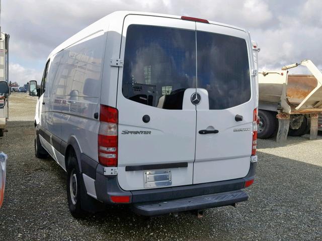 WD3PE7CC9C5624184 - 2012 MERCEDES-BENZ SPRINTER 2 WHITE photo 3