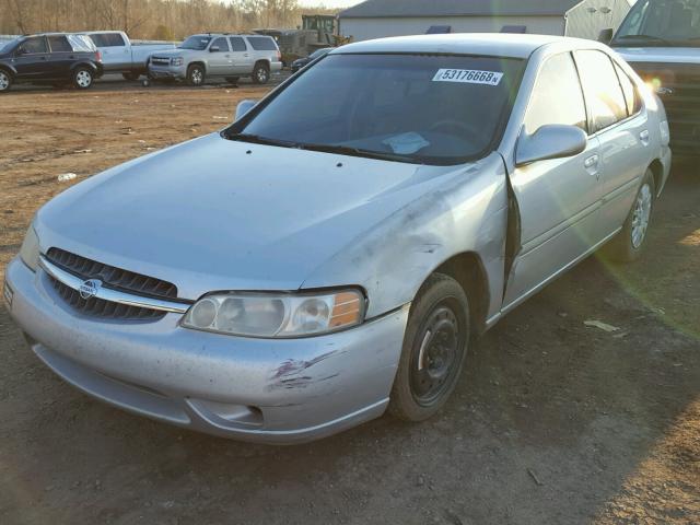 1N4DL01D41C134963 - 2001 NISSAN ALTIMA XE SILVER photo 2