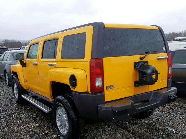 5GTDN13E278214556 - 2007 HUMMER H3 YELLOW photo 3