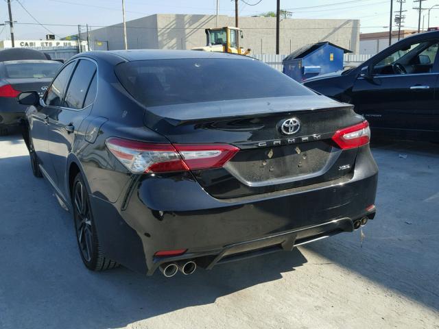 4T1B61HK7JU504361 - 2018 TOYOTA CAMRY XSE BLACK photo 3