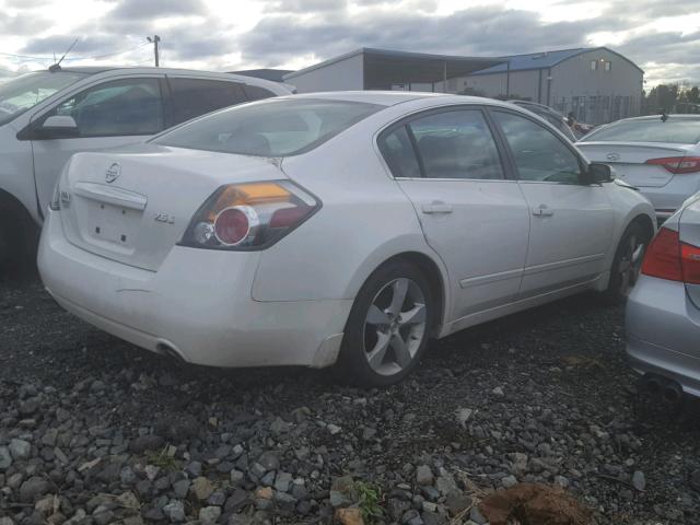 1N4BL21E48N454486 - 2008 NISSAN ALTIMA 3.5 WHITE photo 4