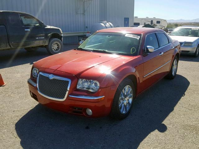 2C3KA33V09H592964 - 2009 CHRYSLER 300 LIMITE RED photo 2