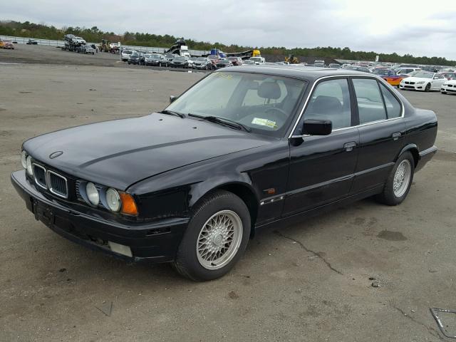 WBAHD6327SGK84502 - 1995 BMW 525 I AUTO BLACK photo 2